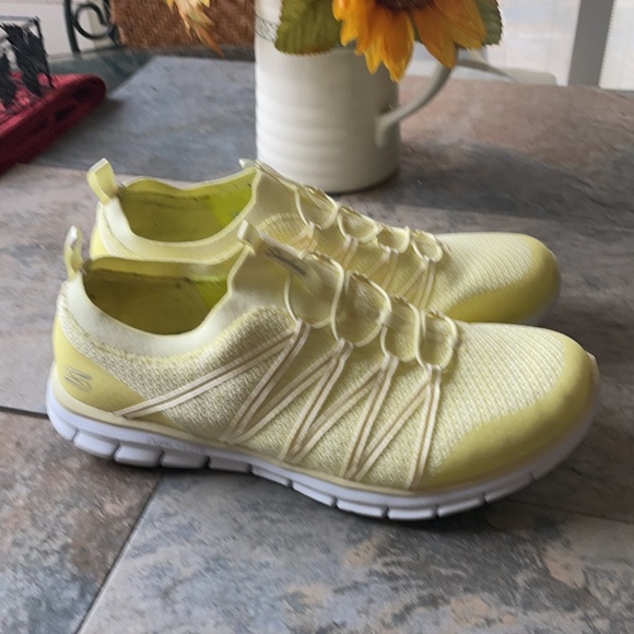 Skechers sneakers - Picture 2 of 4